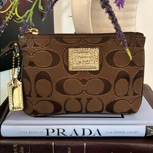 Coach Poppy Wristlet